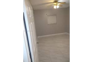 1275 Nw 58th Ave 0, Lauderhill