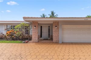 6520 Sw 20th St, Plantation