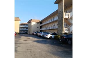 5181 W Oakland Park Blvd 103, Lauderdale Lakes