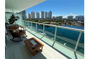 400 Sunny Isles Blvd 916, Sunny Isles Beach