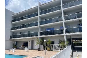 3868 Ne 169th St 302, North Miami Beach