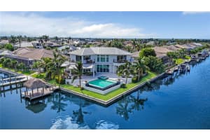 2801 Sw 39th Ter, Cape Coral
