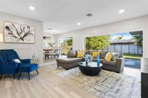 1465 Nw 181st St, Miami Gardens