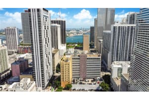 151 Se 1st St 1003, Miami