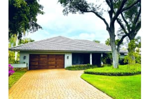 1 E Balfour Rd E, Palm Beach Gardens