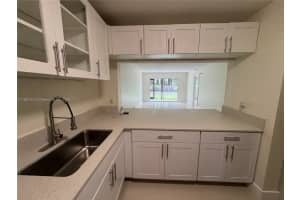 7925 Fairview Dr 102, Tamarac