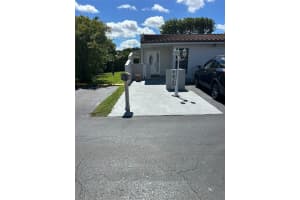 9426 Sw 6th Ln, Miami