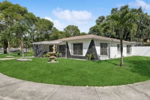 469 Nw 69th St, Miami