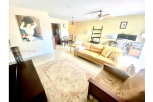 17051 Ne 35th Ave 201, North Miami Beach