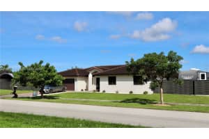 20461 Sw 320th St, Homestead