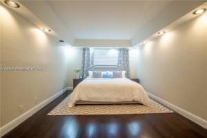 7100 Nova Dr 104a, Davie