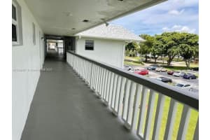 1200 Hillcrest Ct 315, Hollywood