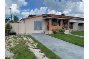 265 W 55th St, Hialeah