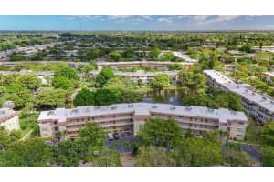 5001 Nw 34th St 201, Lauderdale Lakes