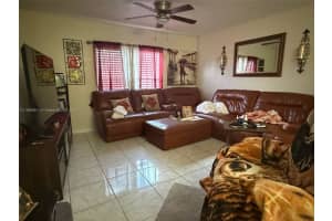 120 S Nogal, Clewiston