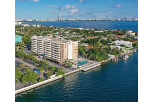 1455 N Treasure Dr 3c, North Bay Village