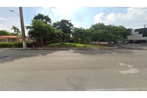 2021 Sw 37th Ave, Miami