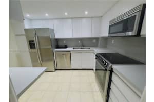 2000 Towerside 309, Miami