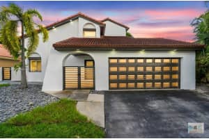 17353 Nw 62nd Ct, Hialeah