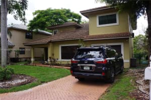 11 Sw 94th Ter 2, Plantation