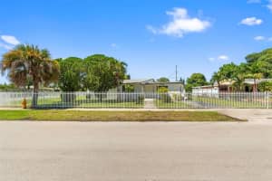 18800 Nw 39th Ct, Miami Gardens