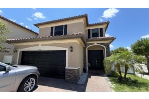 8788 West 35 Th Ct, Hialeah Gardens