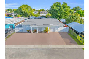 830 E 12th Pl, Hialeah