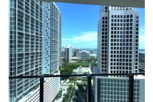68 Se 6th St 1809, Miami
