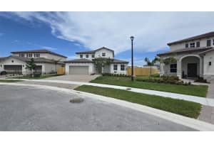 2727 Se 23rd Ter, Homestead