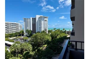 251 Crandon Blvd 625, Key Biscayne