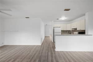 244 Nw 179th St, Miami Gardens