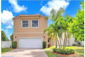 399 Nw 154th Ave, Pembroke Pines