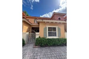 4938 Leeward Ln 3702, Dania Beach