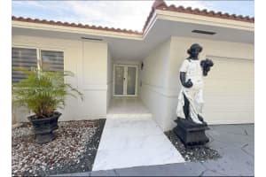 16841 Nw 80th Ct, Miami Lakes