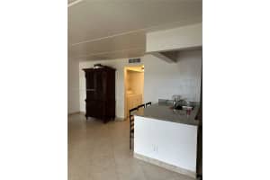 805 Meadows Cir 805, Boynton Beach