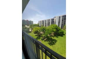 16919 N Bay Rd 408, Sunny Isles Beach