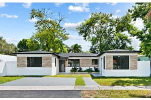 721 Sw 5th Ct, Hallandale Beach