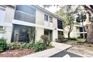 303 Gardens Dr 106, Pompano Beach