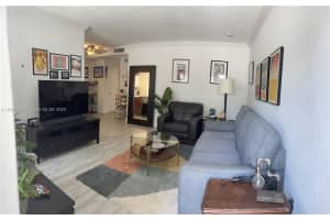 95 Edgewater Dr 104, Coral Gables 95 Edgewater Dr 104, Coral Gables