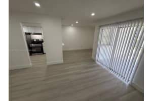 2655 Nw 60th Way 195, Sunrise