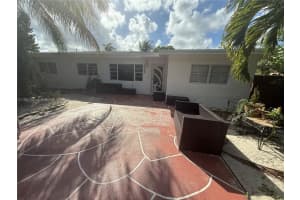 16030 Miami Dr, North Miami Beach