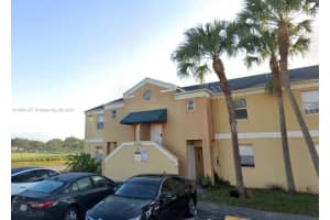 2421 Nw 56th Ave 2-102, Lauderhill