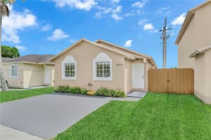 16215 Sw 137th Ct, Miami