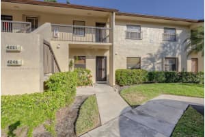 4249 S Carambola Cir S 2698, Coconut Creek