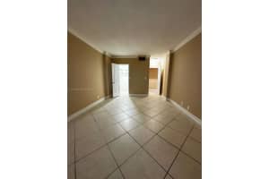 1455 N Treasure Dr 2n, North Bay Village