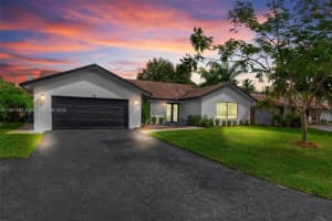 140 Torchwood Ave, Plantation