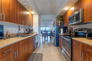 1400 Sw 131st Way 410q, Pembroke Pines