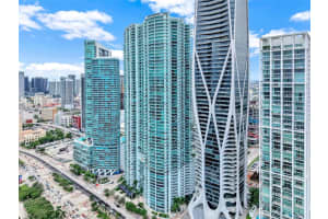 900 Biscayne Blvd 4901, Miami
