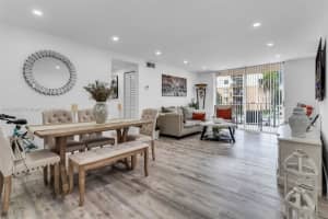 9310 Fontainebleau Blvd 201, Miami