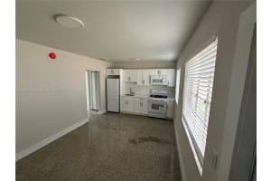 211 Sw 18th Ave 2, Miami